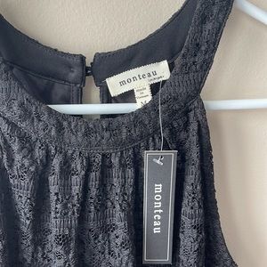 NWT Monteau sleeveless blouse
